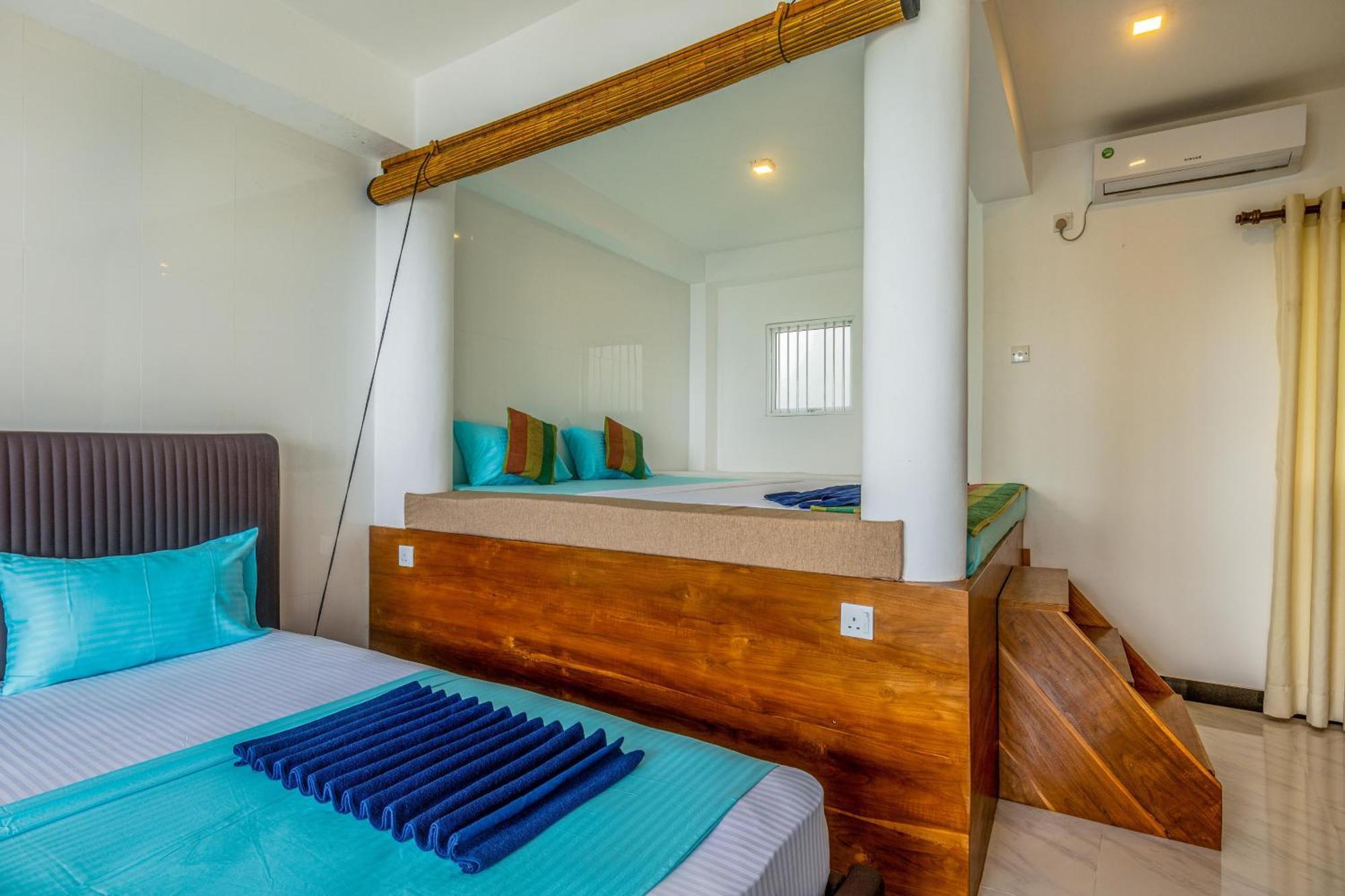 Peacock Beach Hotel Unawatuna Extérieur photo